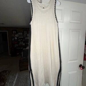 Universal Thread Cream and Black Asymmetrical Dress